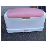 Pink/white little tikes tote