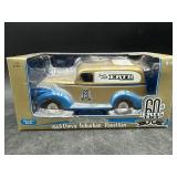 Ertl 1946 Chevy Suburban Panel Van