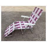 Pink/white folding patio lounge chair