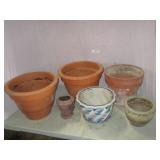 6 FLOWER POTS