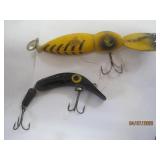 Fishing Lure Yellow + Black