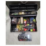 252. Vtg fishing tackle box w rare lures etc