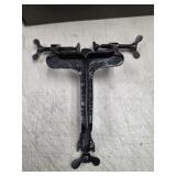 253. vintage cast iron saw sharpening vise