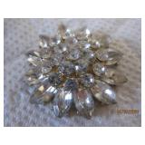 Rhinestone flower Pendant 1.25