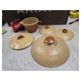 109. vintage Watt Pottery KLA Ham'rd Oven Ware w