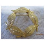 Gold tone Leaf Pin 1.50