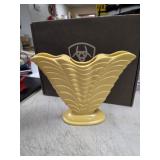 VTG Robinson Ransbottom Pottery yellow fan vase