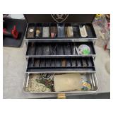 VTG TACKLE BOX W LURES ETC