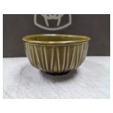 vintage McCoy Pottery olive green planter bowl