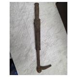 ANTIQUE BRIDGEPORT NAIL PULLING TOOL