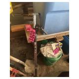 40-70 inch Ratcheting cargo bar