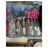 Incomplete Pittsburg plier set in case