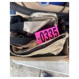 Box lot: womens purses