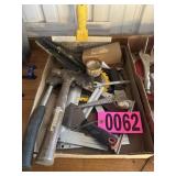 Box lot: hammers, trowels, levels, measuring