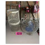 Lot: box fan and wire mesh animal/live trap cages