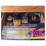 Drawer lot: Pittsburgh heavy-duty 18' hand