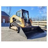 Case TV380 skid loader, new bucket, 2250 hrs.