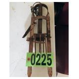 Mole trap