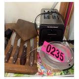 Knife set/toaster/Tray