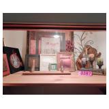 Asst wall dï¿½cor