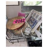Dish drainer and asst coasters