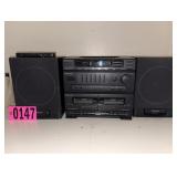 Emerson Cassette Player/Radio