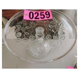 Glass/crystal cake stand