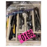 Contents of drawer - asst silverware
