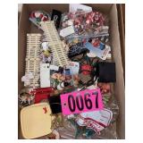 Flat of asst Christmas dï¿½cor