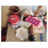 Glass vase, tins, dï¿½cor