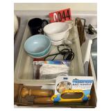 Kitchen Storage Tubs & Carri-Mor Grip Lot