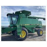 John Deere 9500 Combine