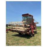 IH McCormick International 303 Combine