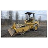 2007 CAT CP 433 Pad Foot Compactor
