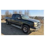 2003 Chevrolet 2500 4x4 Pickup Truck