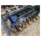 New/Unused Mini Universal Root Rake