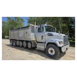 2017 Western Star 7 Axle Dump Truck