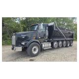 2014 Kenworth T800 Dump Truck