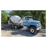2007 IH Paystar 5000 11yd. McNeilus Concrete Truck