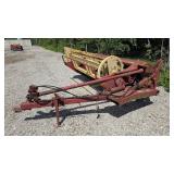 New Holland 472 Haybine
