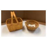 Longaberger 1999 seashell basket with protector