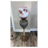 Antique banquet style lamp