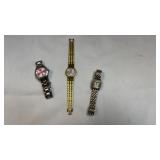 (3) Ladies Watches Chronos quartz 1898 limited