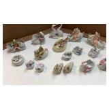 Swan Collection Lot