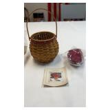 Longaberger 2004 sweetheart basket 'let me call