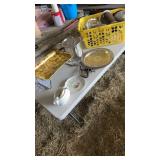 Serving items, including plate tray and gravy