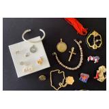 Miscellaneous jewelry lot includes Dog themed