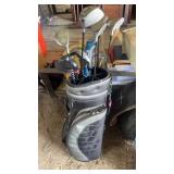 Golf clubs with golf bagPower up Golfsmith