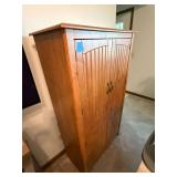 Wooden 2-Door Cabinet with Shelves