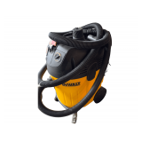 DeWalt 12gal Shop Vac w/ Several Attachments